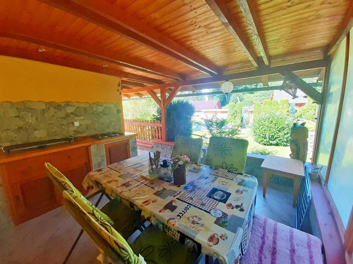 Chata U Lesa Svoboda nad Upou Exterior photo
